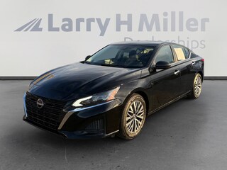 Used 2025 Nissan Altima SV Sedan Tucson, AZ