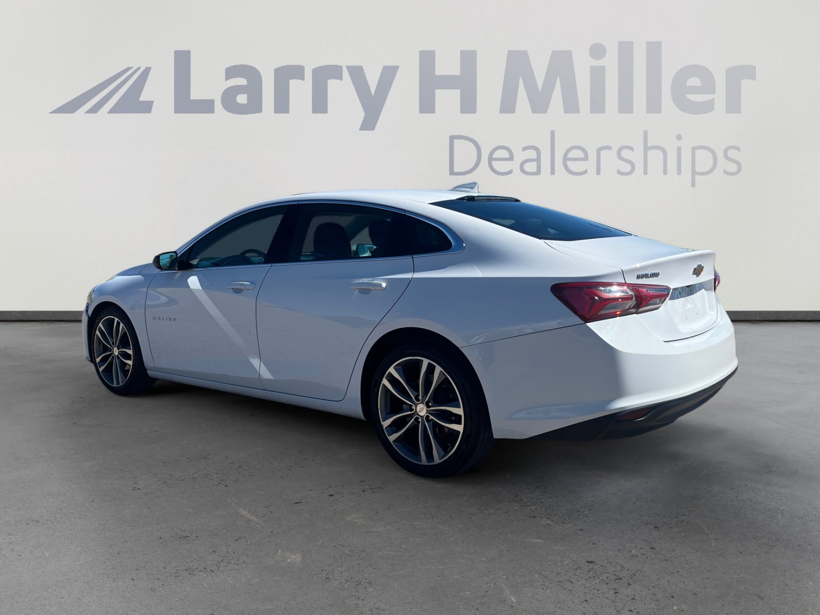 2021 Chevrolet Malibu 1LT photo 4