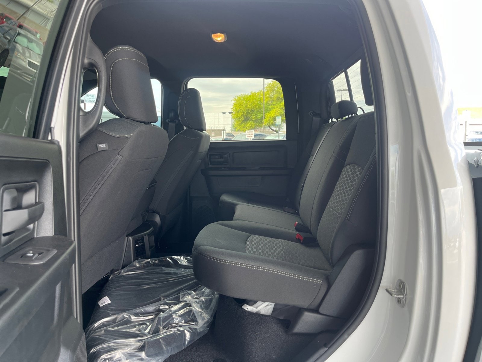 2025 RAM 2500 Tradesman - Photo 19