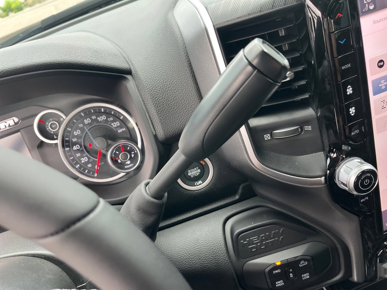 2025 RAM 2500 Big Horn - Photo 13