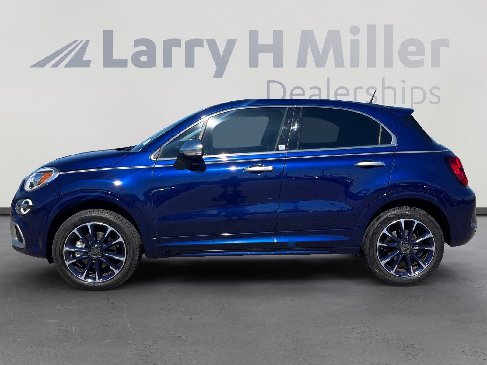 Used 2022 FIAT 500X Yacht Club Capri with VIN ZFBNF3C15NP980210 for sale in Tucson, AZ
