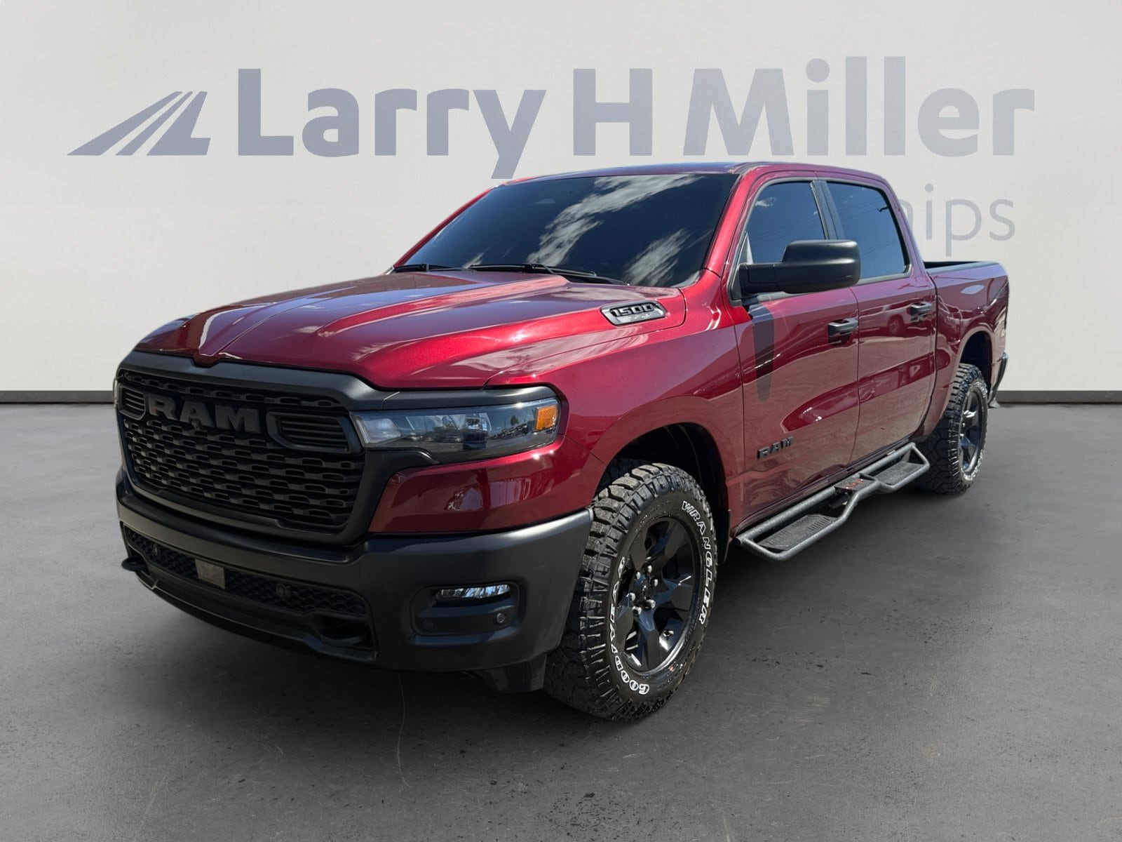 2025 RAM 1500 Warlock 4x4 Crew Cab 5'7's photo