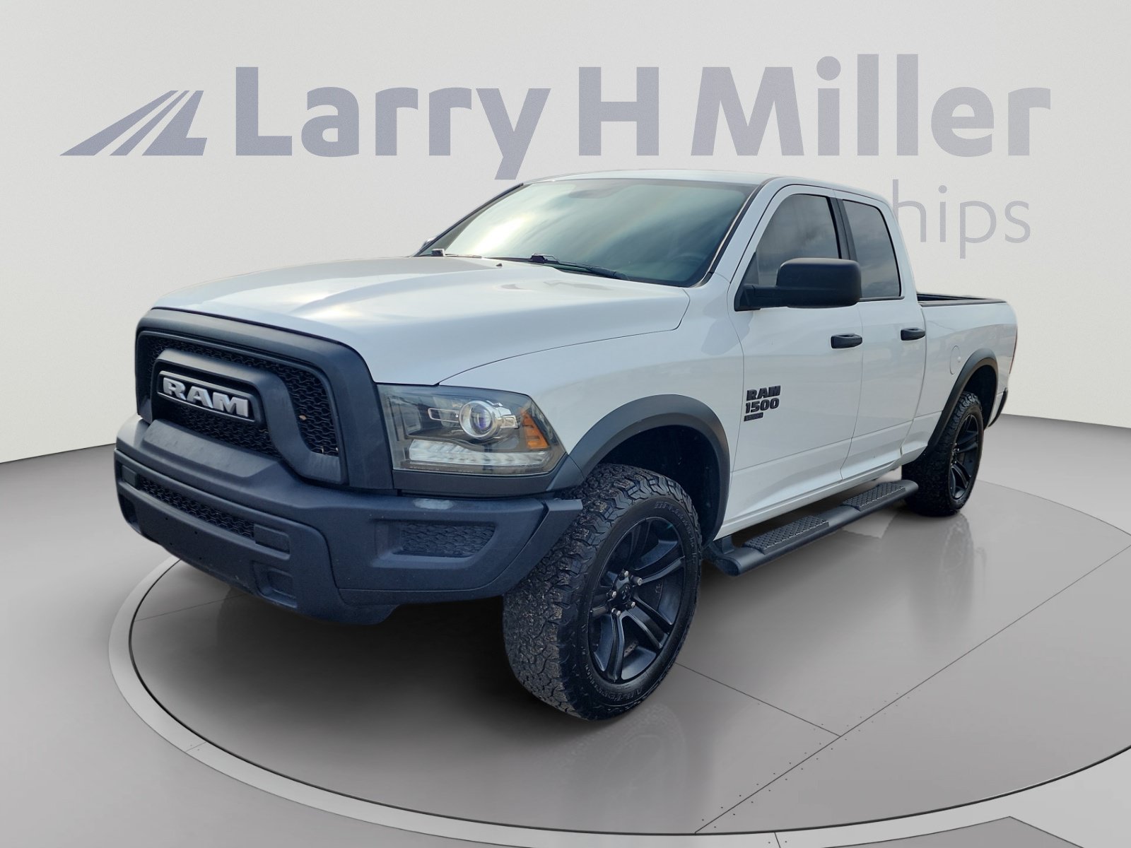 2022 Ram 1500 Classic SLT Truck Quad Cab