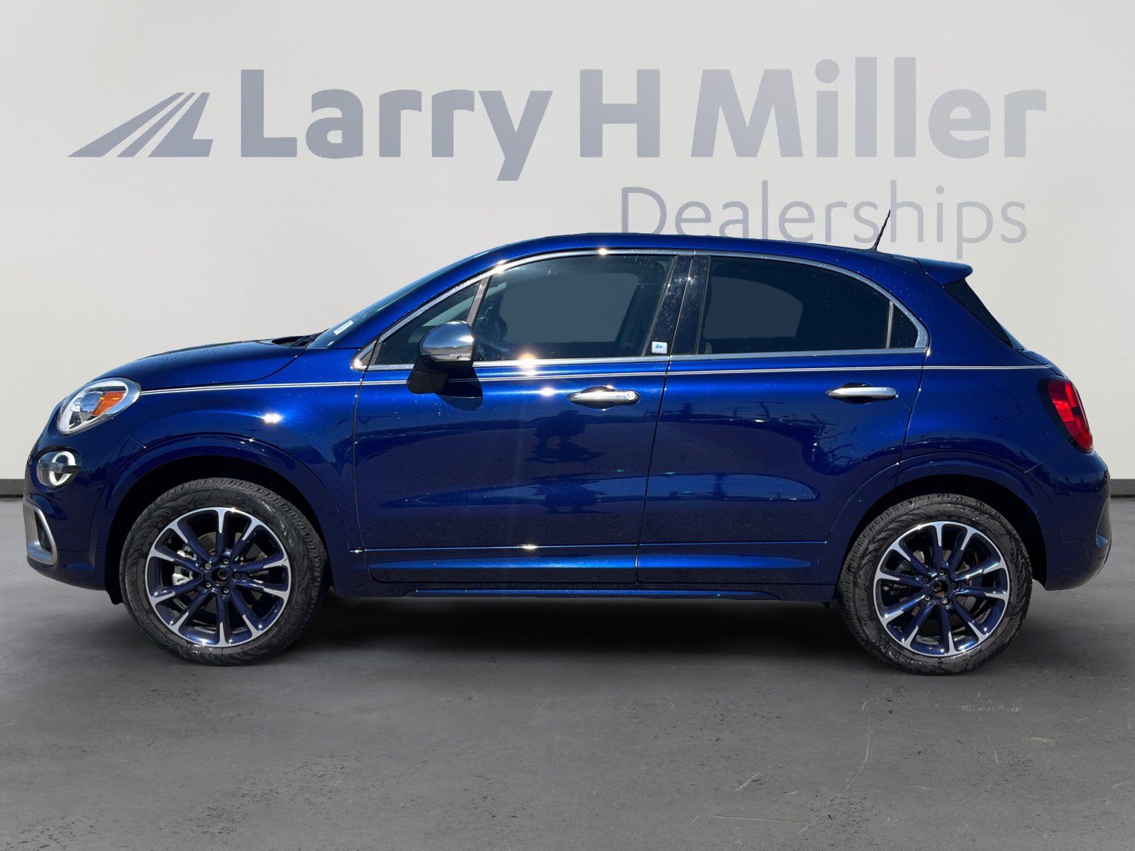Used 2022 FIAT 500X Yacht Club Capri with VIN ZFBNF3C15NP980224 for sale in Tucson, AZ