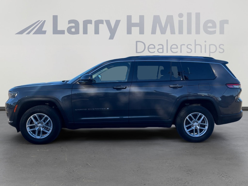 Used 2023 Jeep Grand Cherokee L Laredo SUV