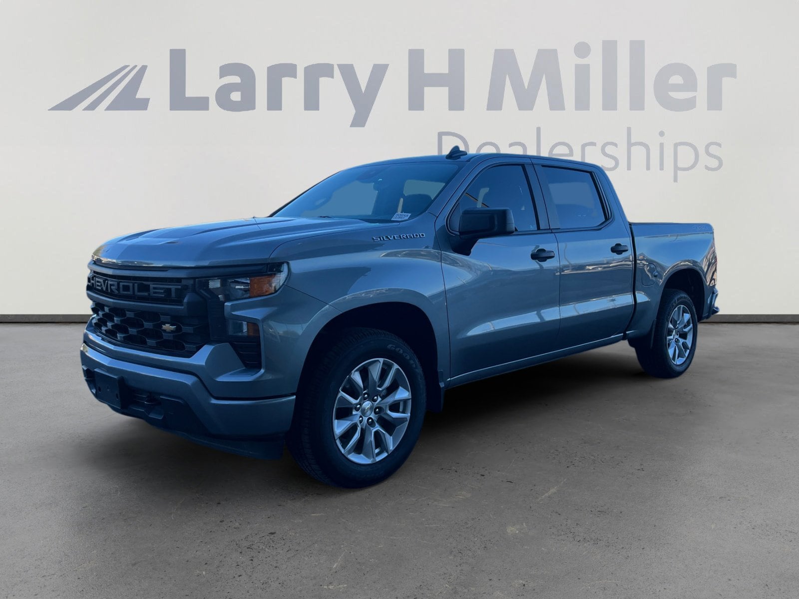 2023 Chevrolet Silverado 1500 Custom's photo