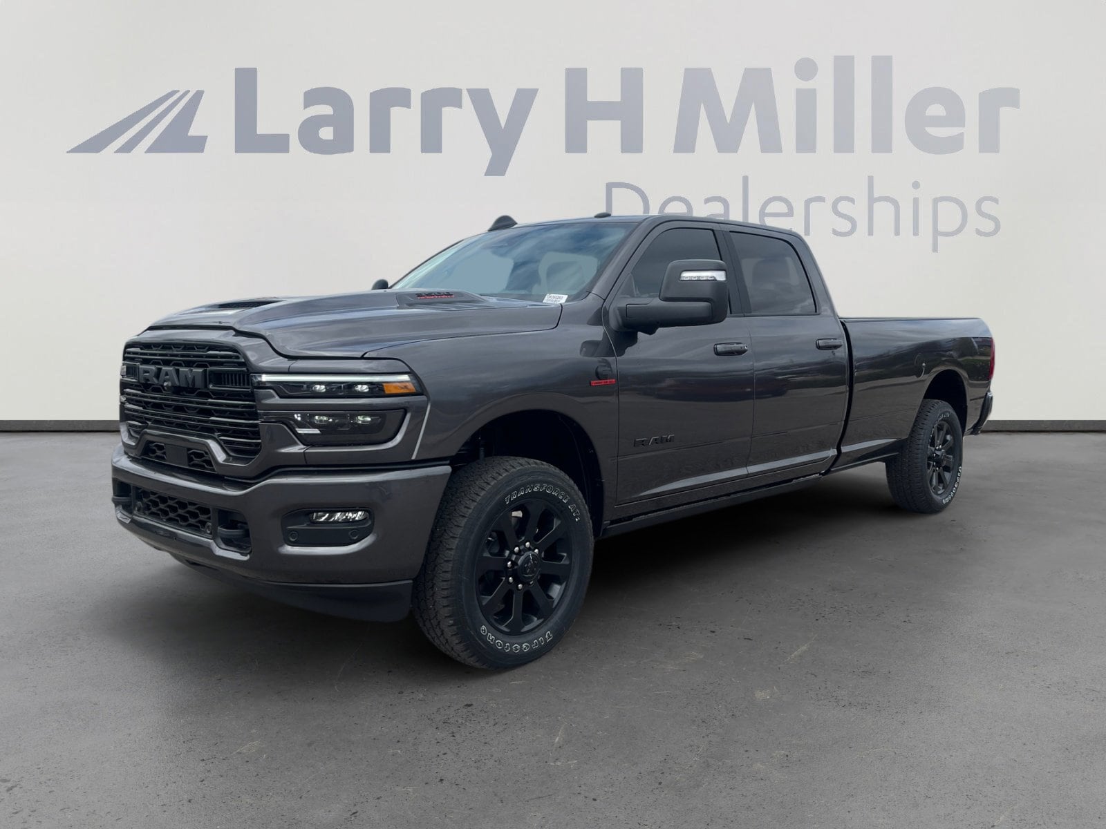 2026 RAM 3500 Laramie 4X4 Crew Cab LWB's photo