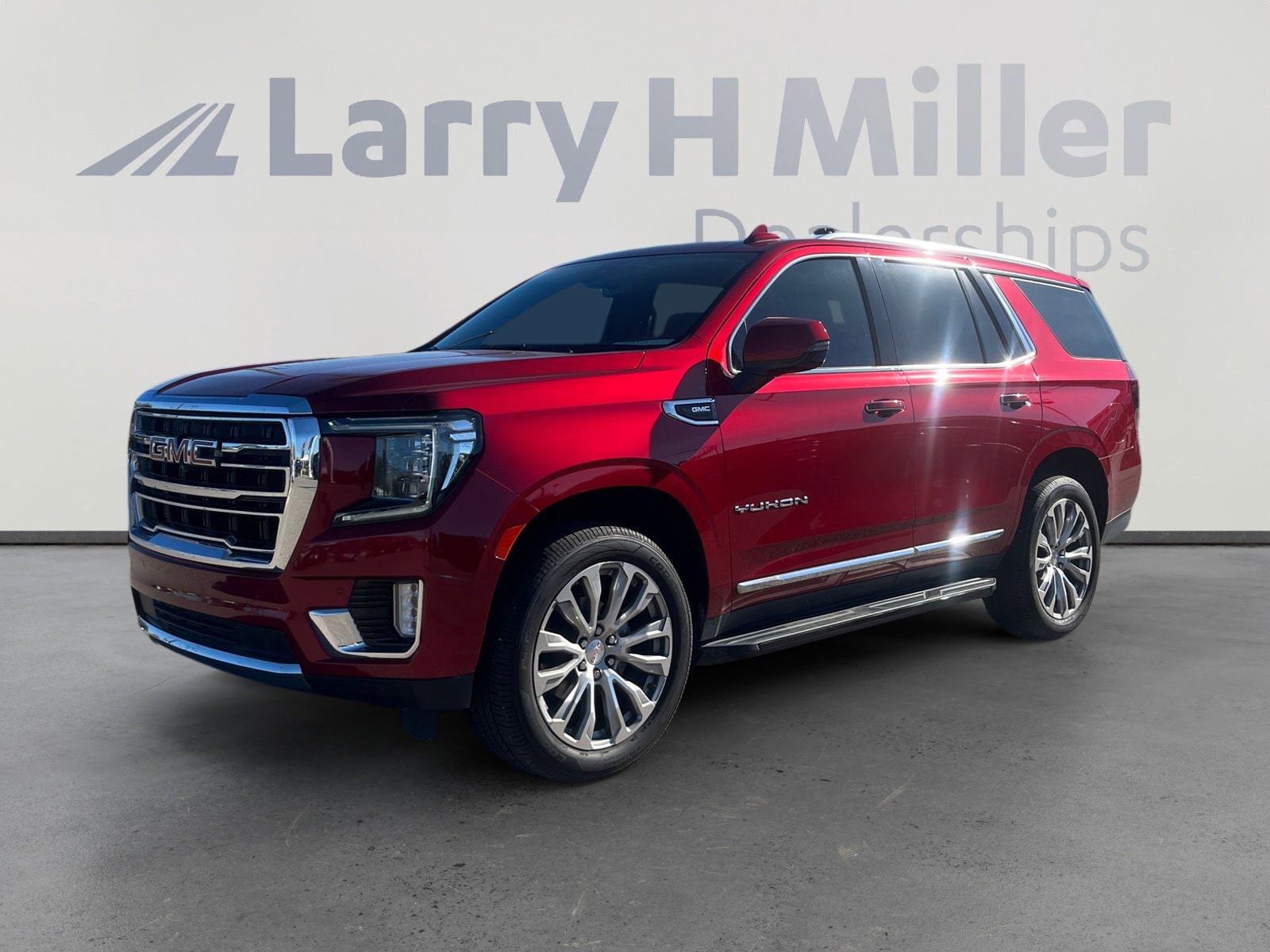 2021 GMC Yukon SLT's photo