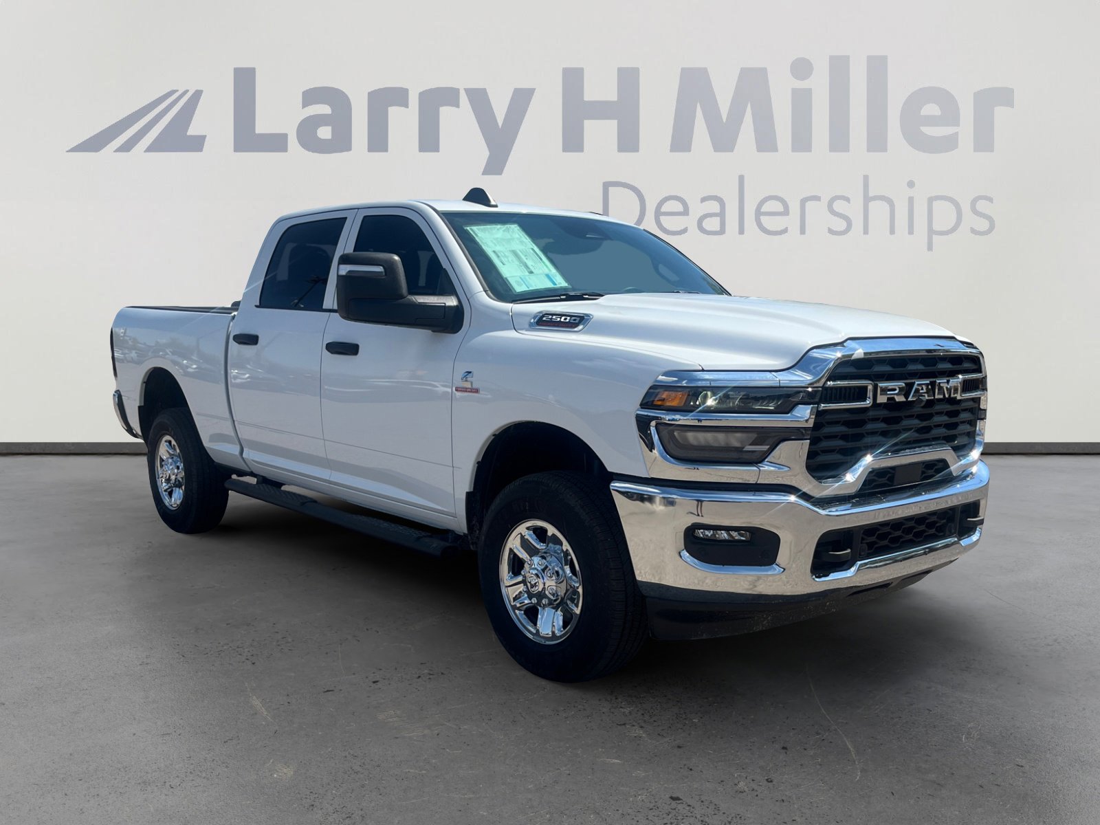 2025 RAM 2500 Tradesman - Photo 9
