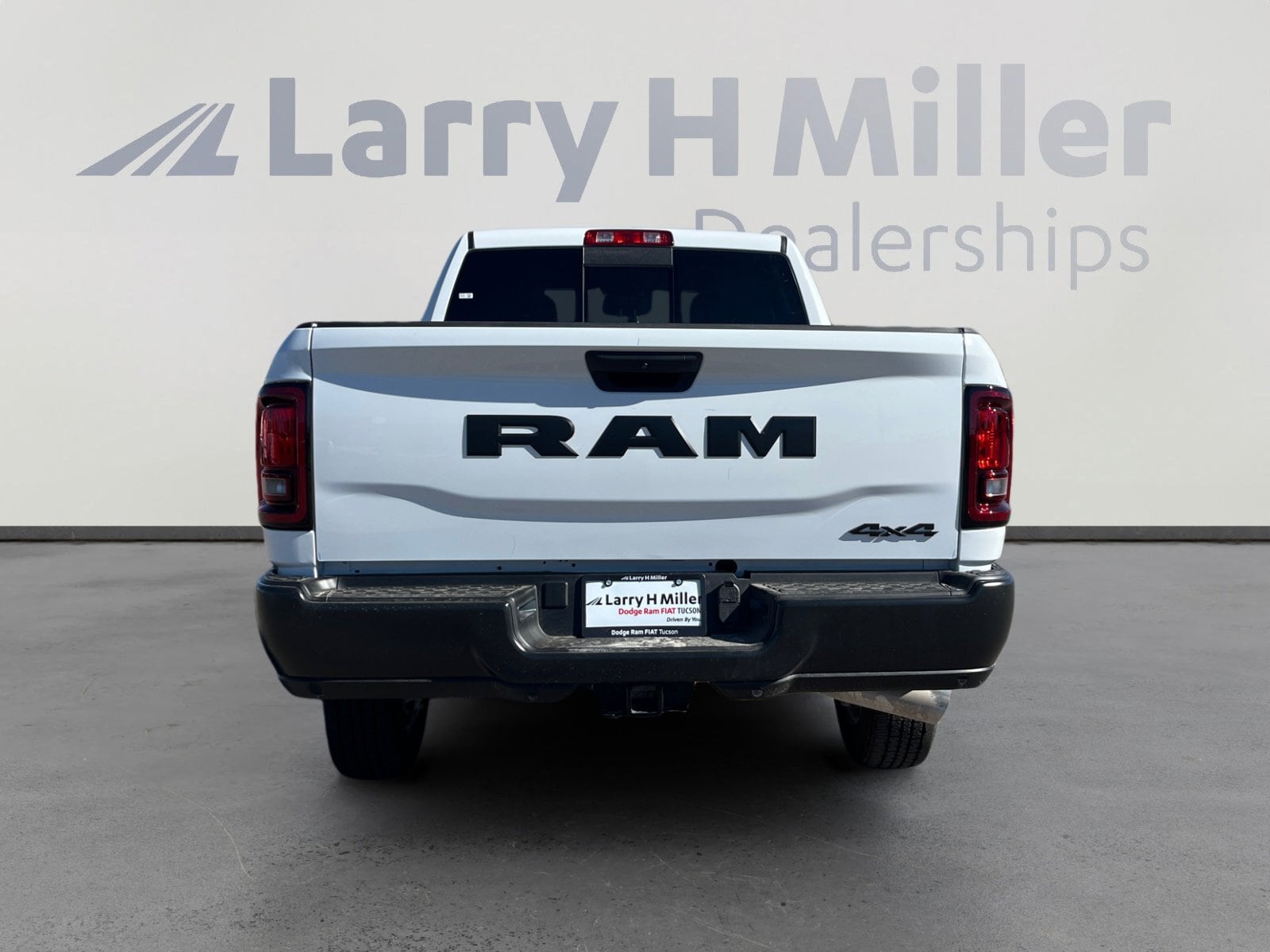 2026 RAM 2500 Tradesman - Photo 6