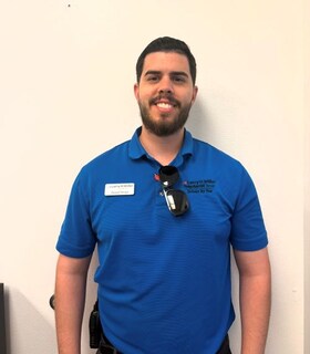 Staff member David Vega from ID_9d767f