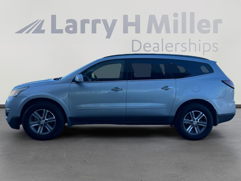 Used 2017 Chevrolet Traverse LT w/2LT SUV