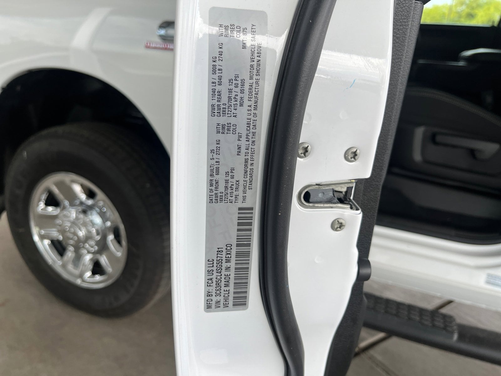 2025 RAM 2500 Tradesman - Photo 28