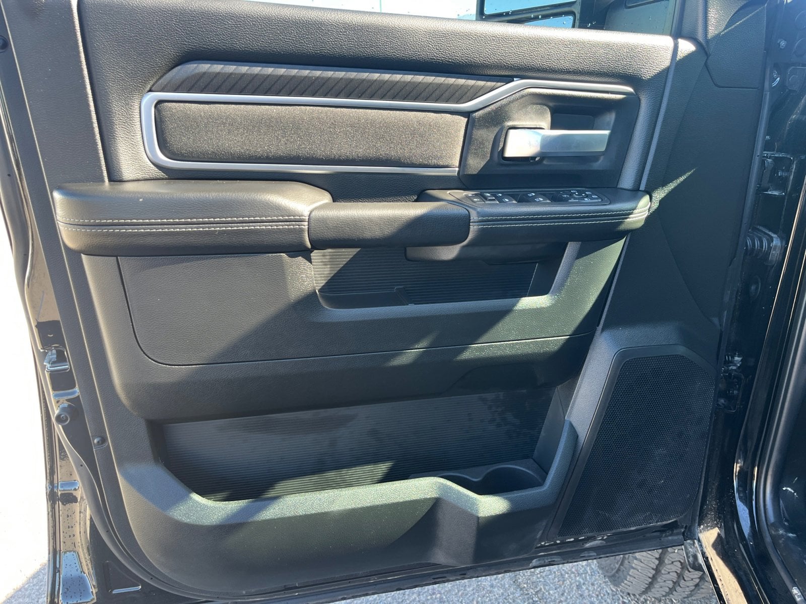 2025 RAM 2500 Big Horn - Photo 15