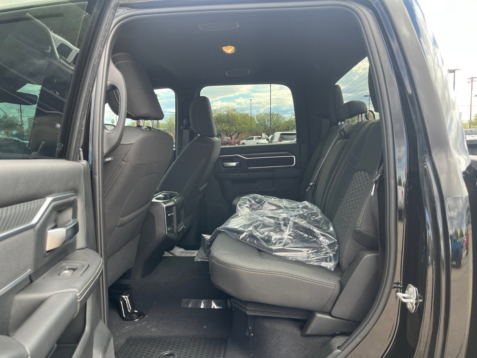 2025 RAM 2500 Big Horn - Photo 19