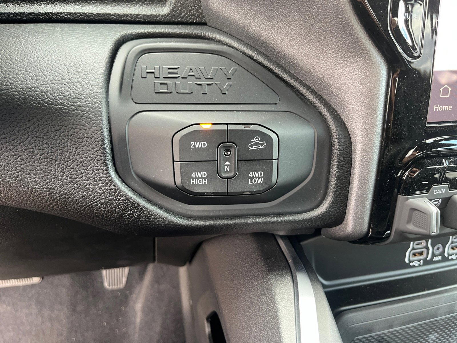 2025 RAM 2500 Big Horn - Photo 33