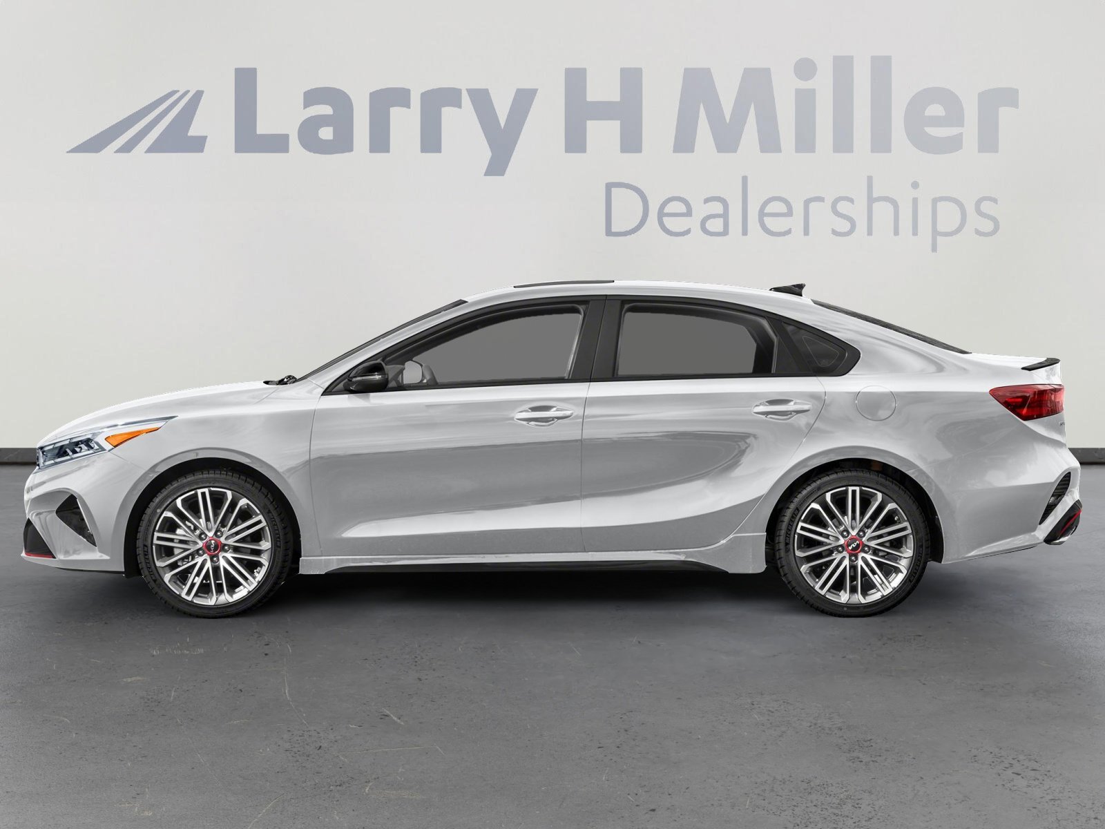 2024 Kia Forte GT photo 4