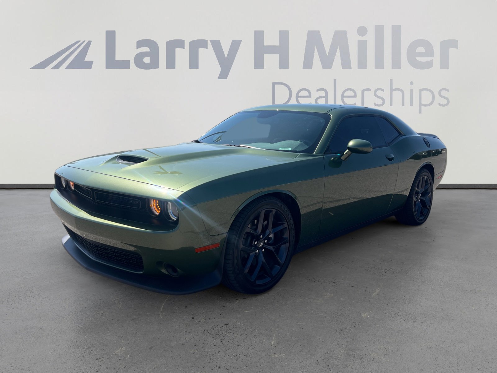 2023 Dodge Challenger GT Auto's photo