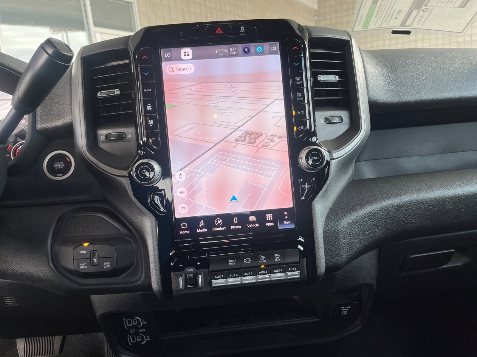 2025 RAM 2500 Tradesman - Photo 29