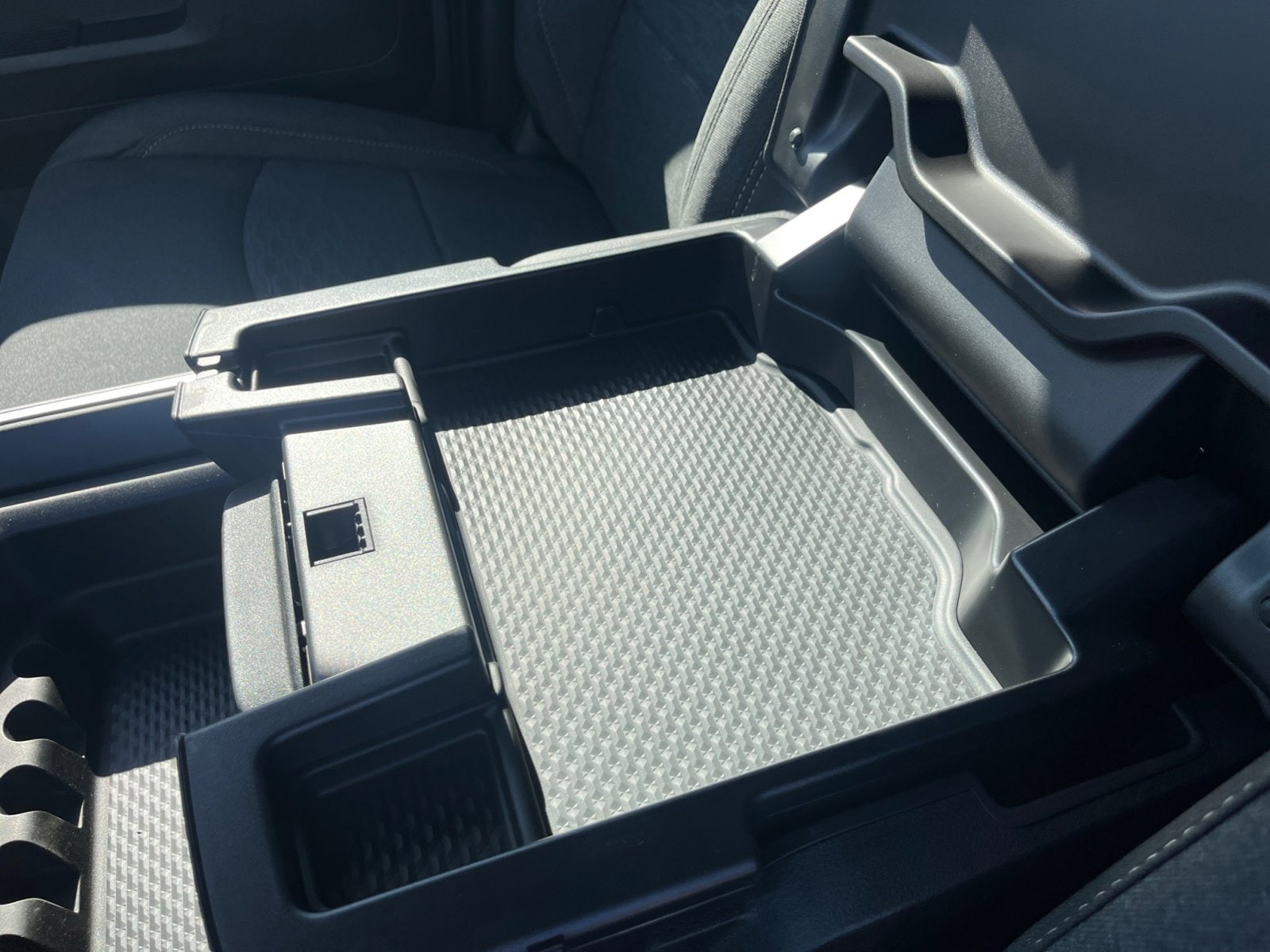 2025 RAM 2500 Big Horn - Photo 17