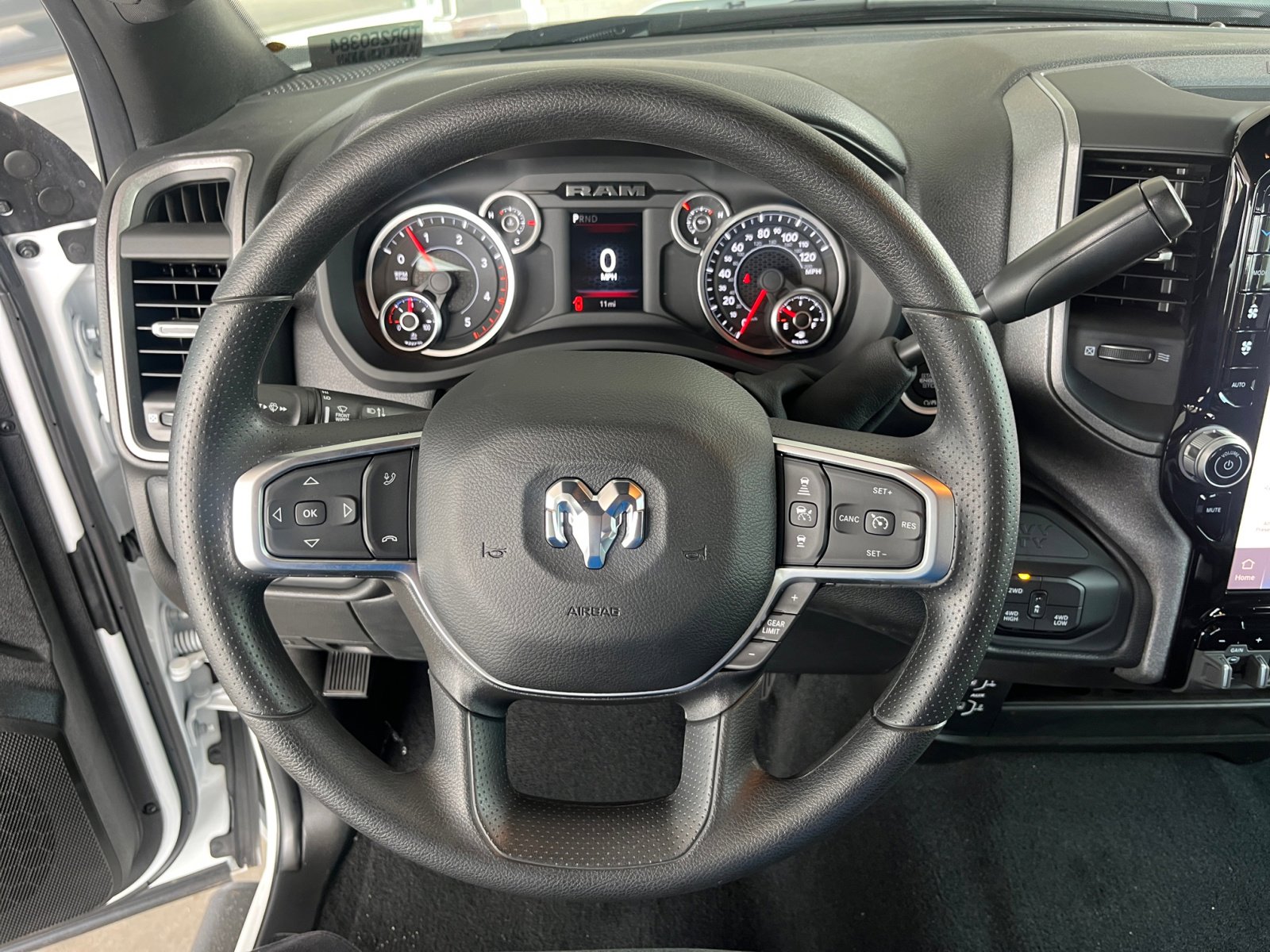 2025 RAM 2500 Tradesman - Photo 11