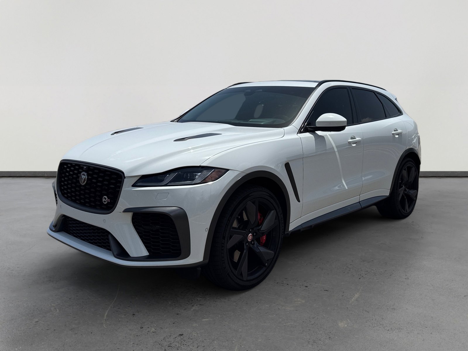 2021 Jaguar F-PACE SVR AWD's photo