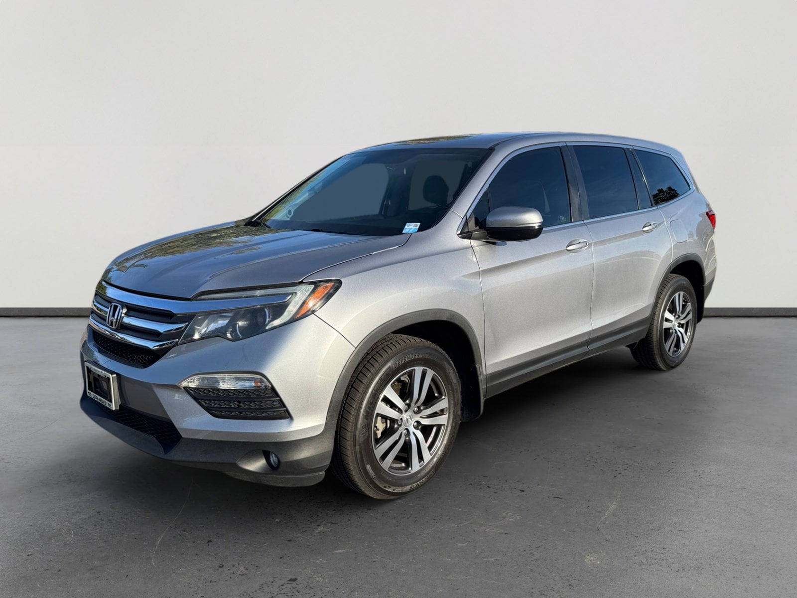 2016 Honda Pilot EX's photo