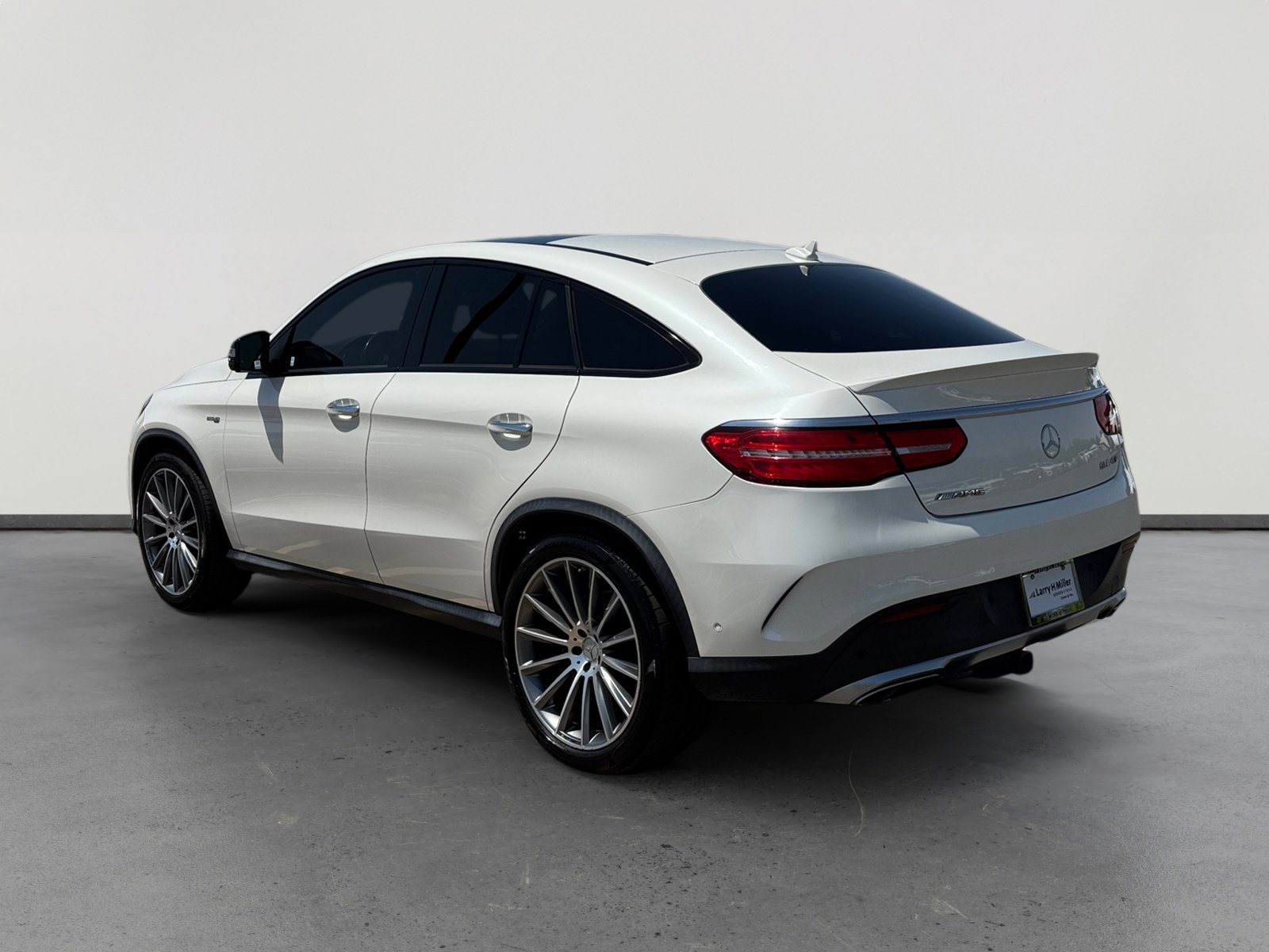 2018 Mercedes Benz GLE AMG 43 photo 3