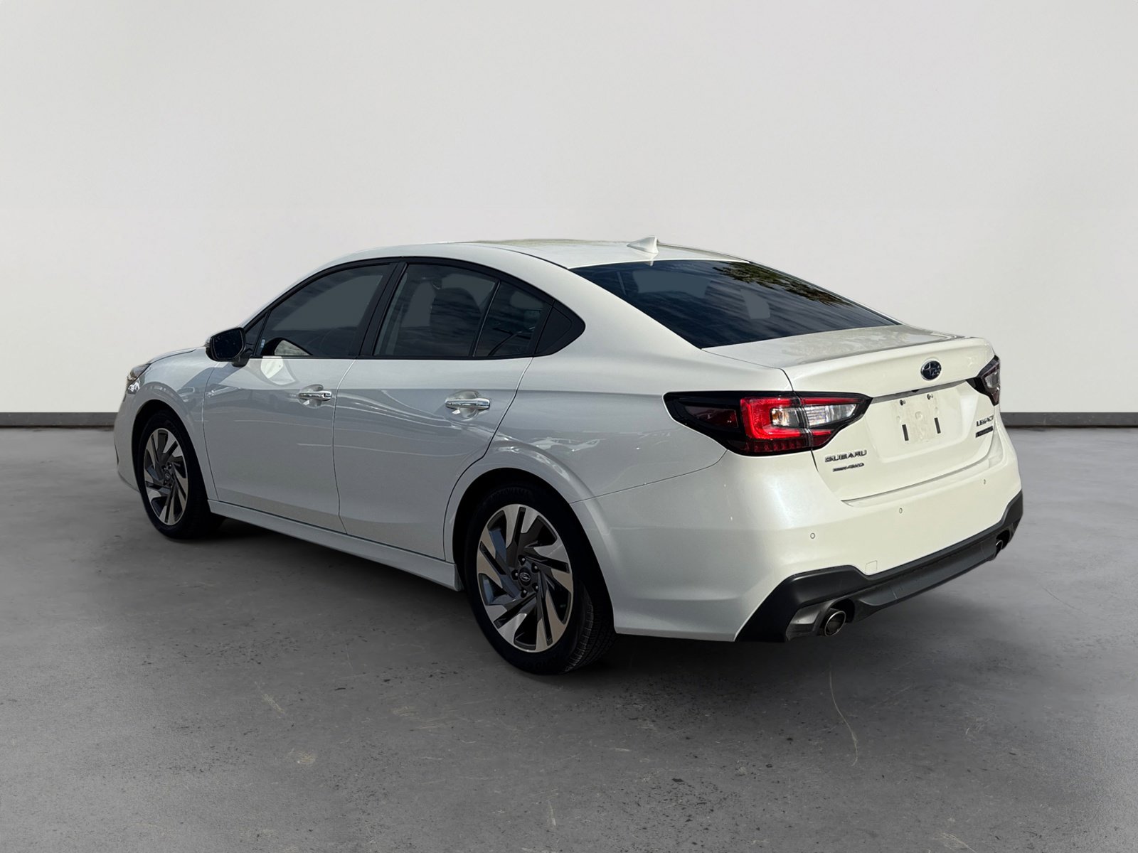 2023 Subaru Legacy Touring XT photo 3