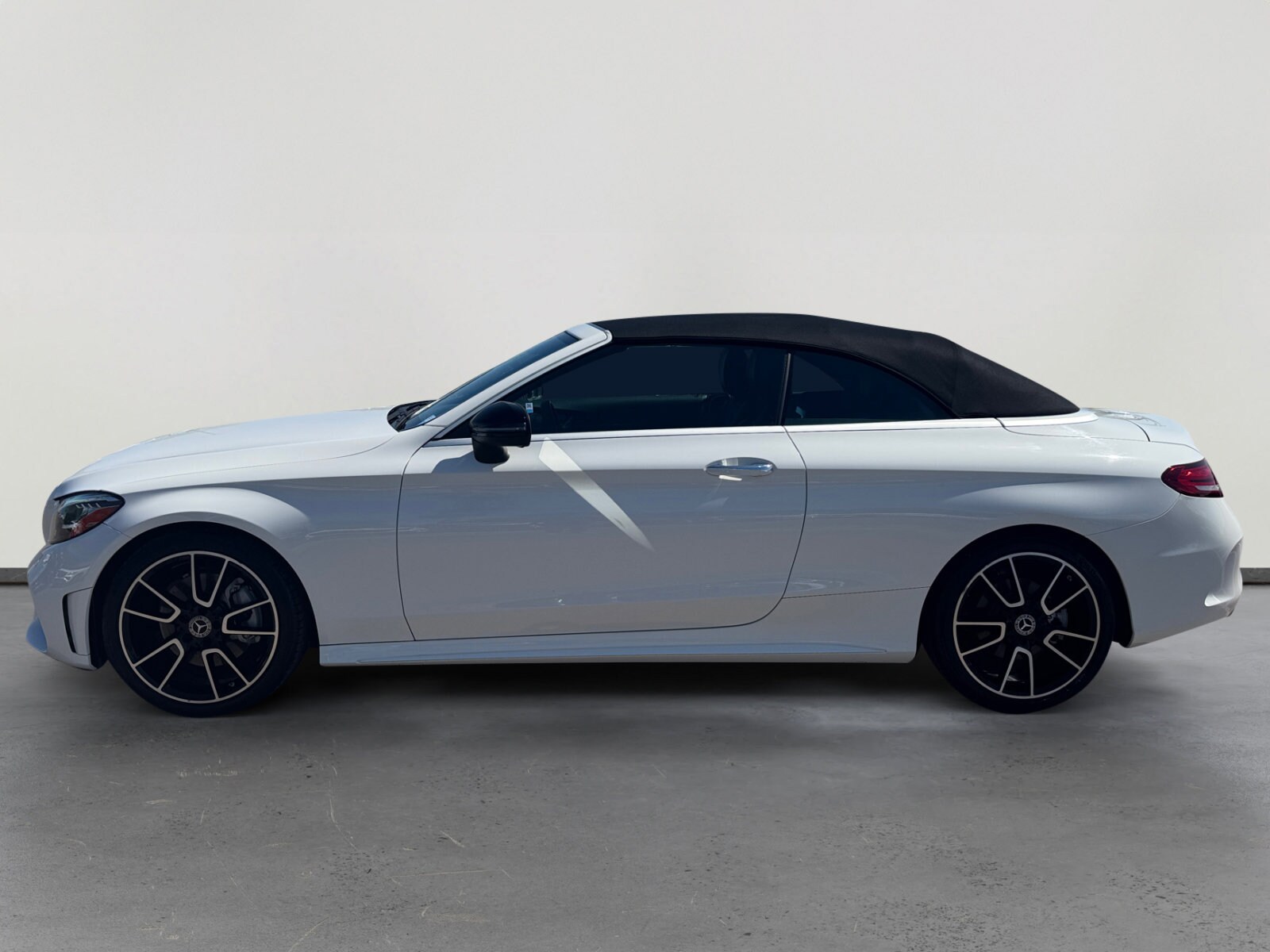 2021 Mercedes Benz C 300 Cabriolet photo 2