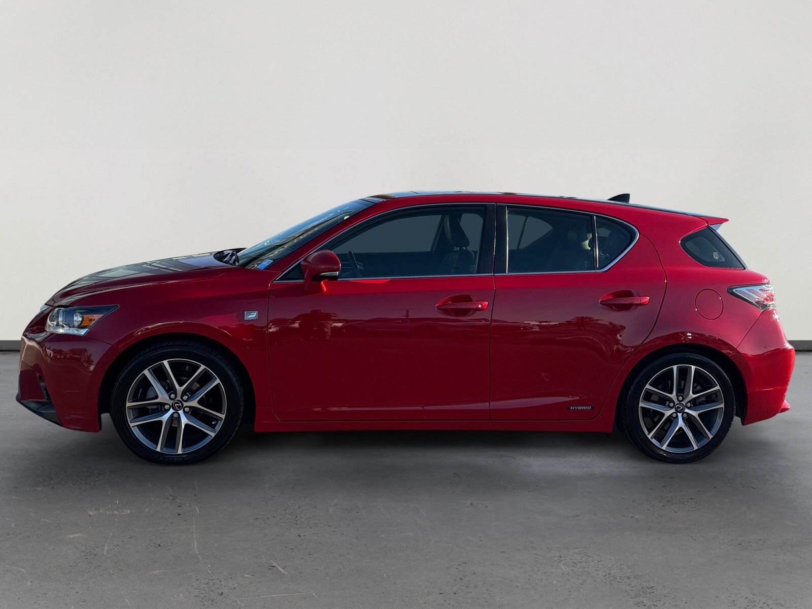 2015 Lexus CT 200h photo 2