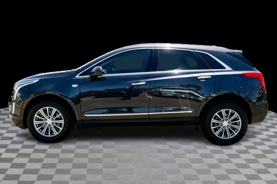 Used 2017 Cadillac XT5 Luxury with VIN 1GYKNBRS5HZ227308 for sale in Peoria, AZ