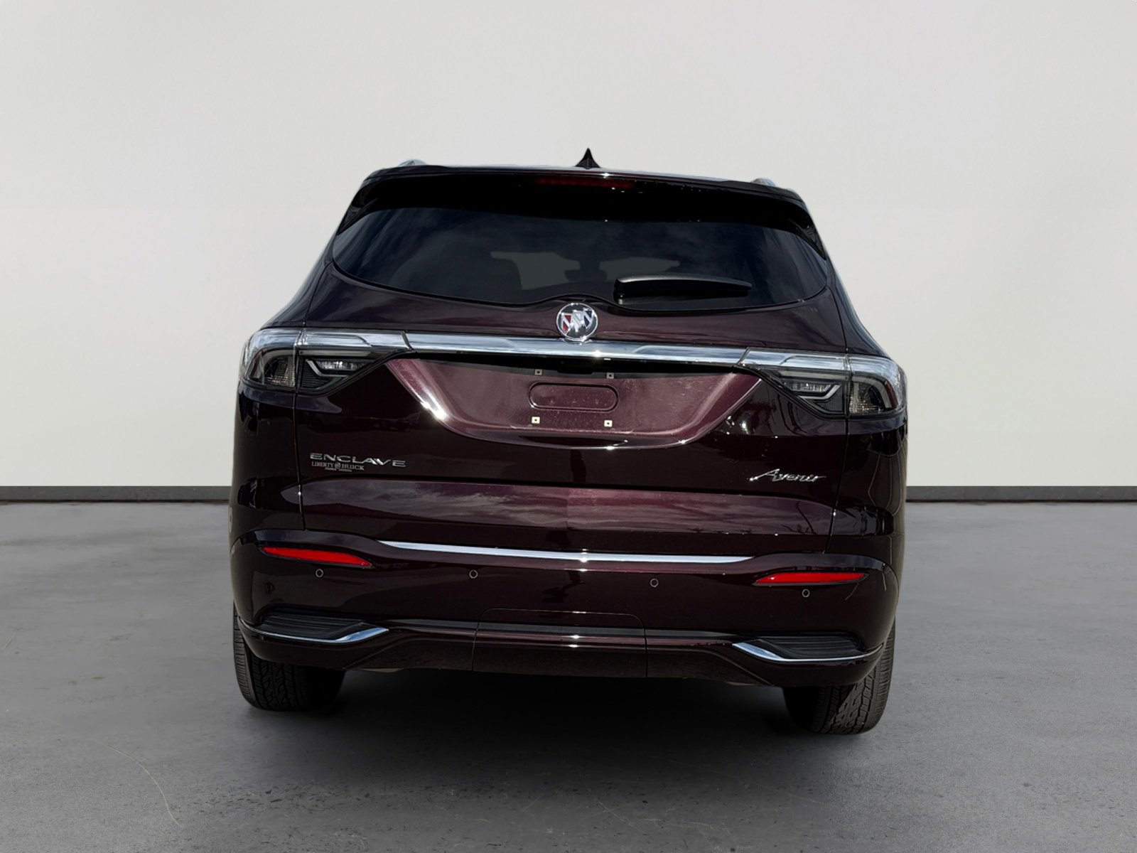 2024 Buick Enclave Avenir photo 3