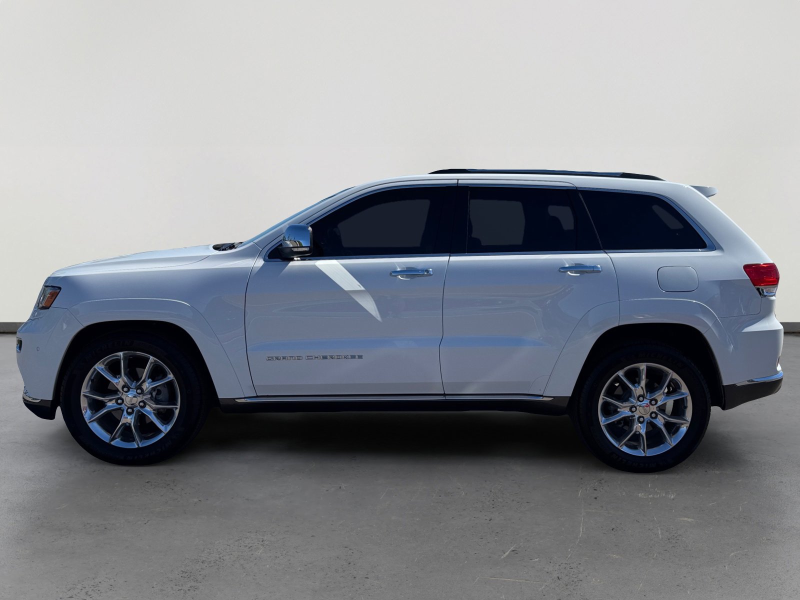 2014 Jeep Grand Cherokee Summit photo 2