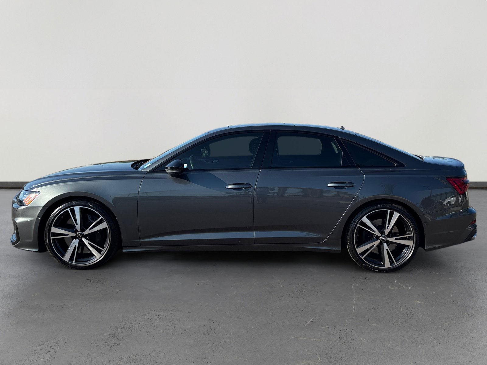 2023 Audi S6 Prestige photo 2