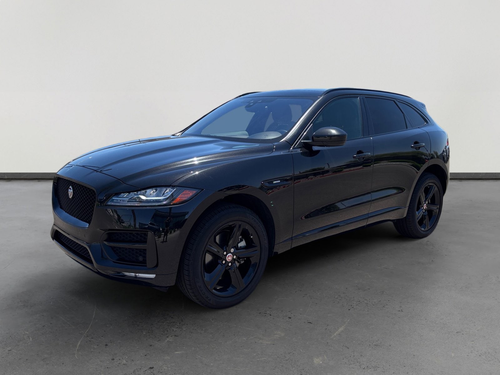 2018 Jaguar F-PACE 30t R-Sport AWD's photo