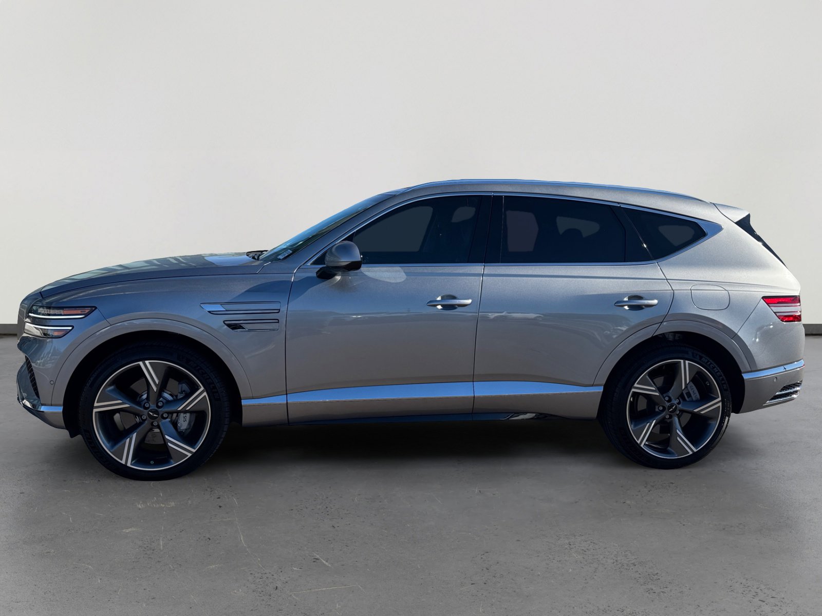 2025 Genesis GV80 3.5T Prestige photo 2