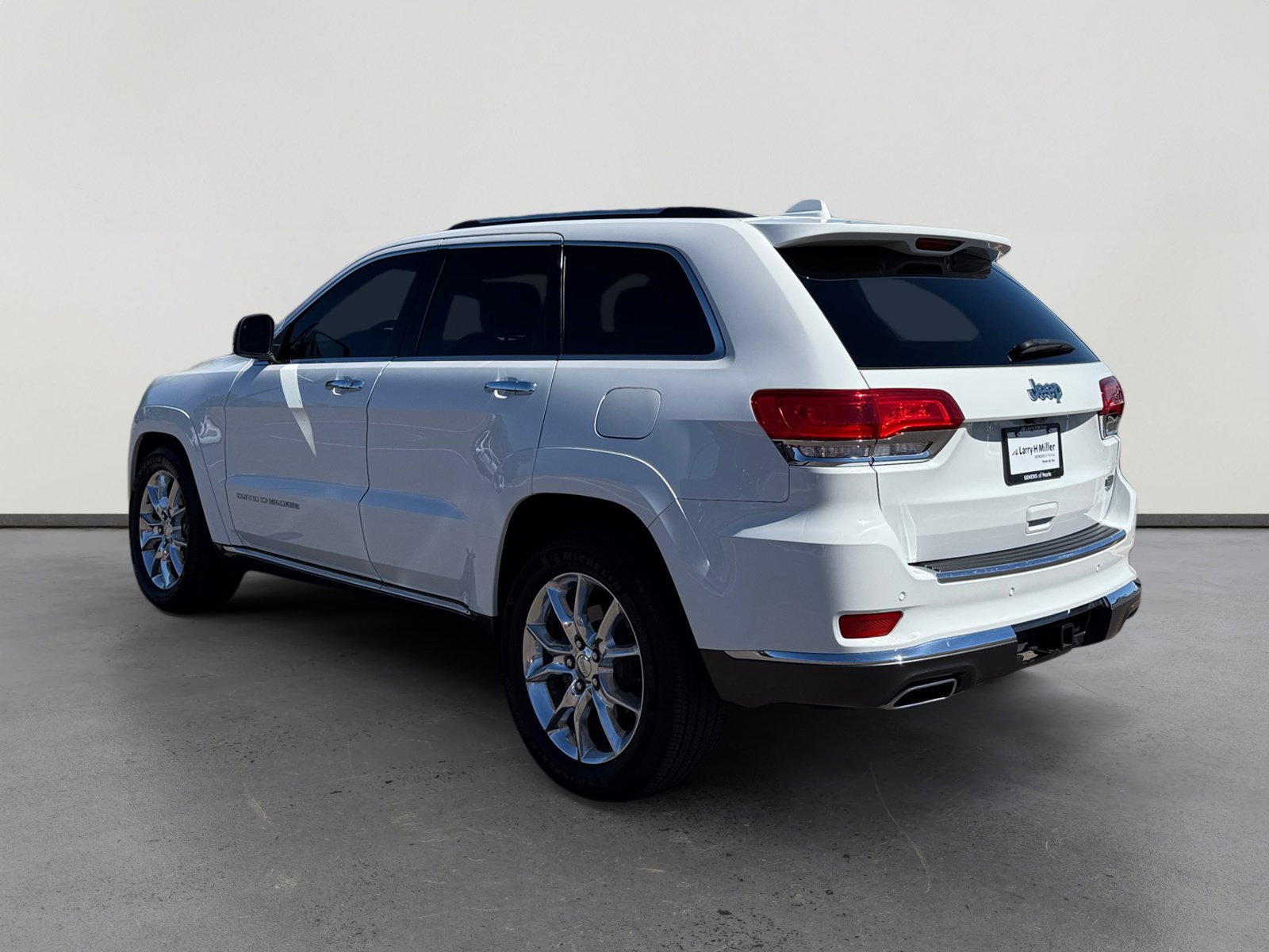 2014 Jeep Grand Cherokee Summit photo 3