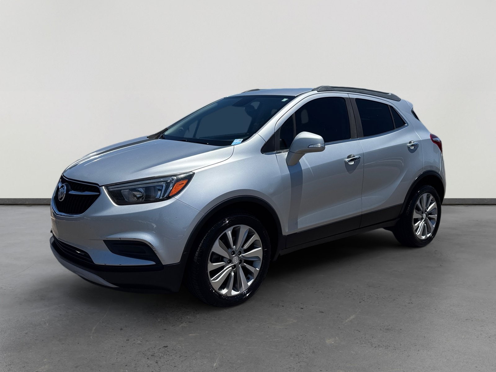 2017 Buick Encore Preferred's photo