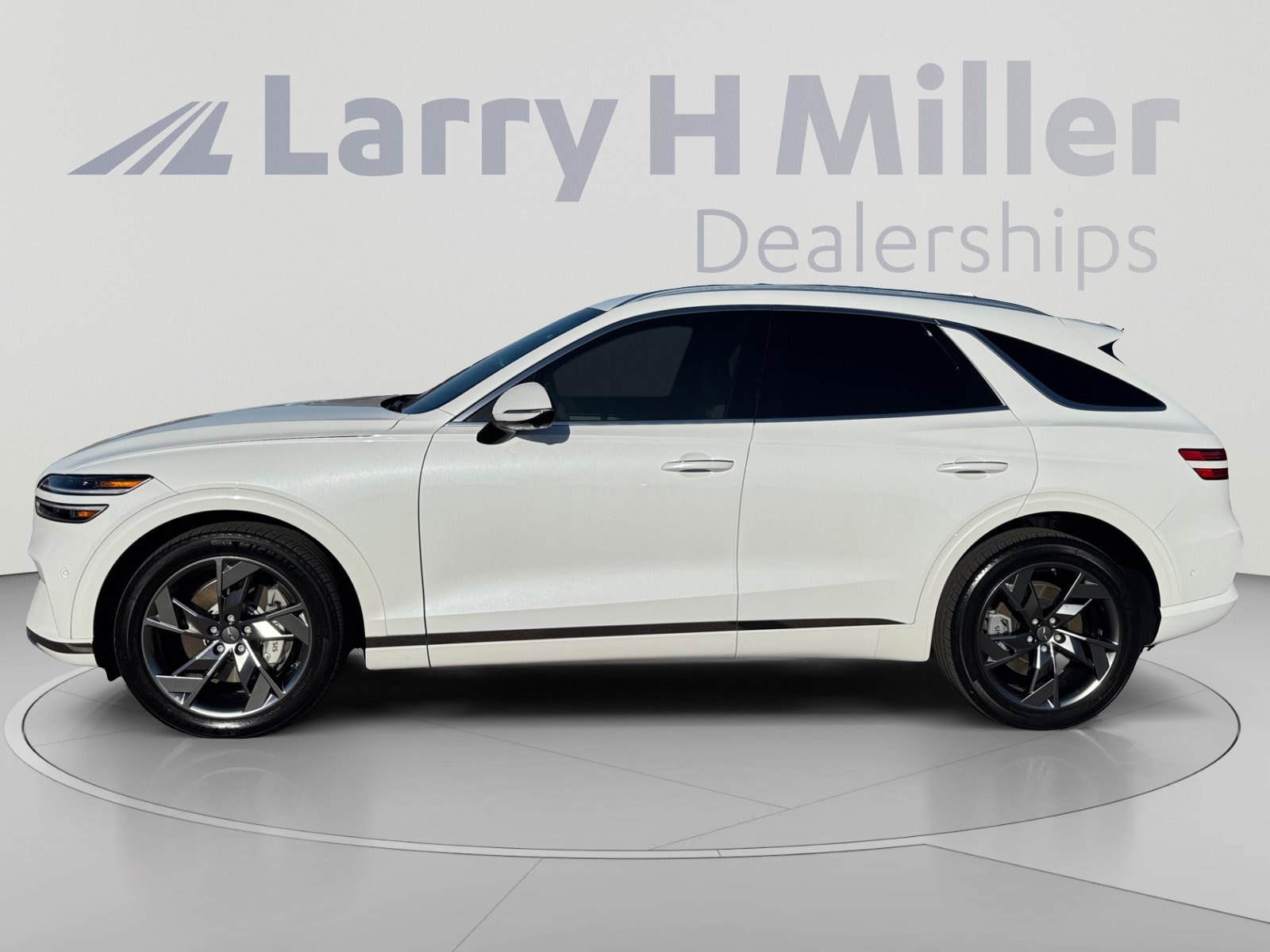 Used 2025 GENESIS GV70 Advanced with VIN 5NMMCET19SH005971 for sale in Peoria, AZ