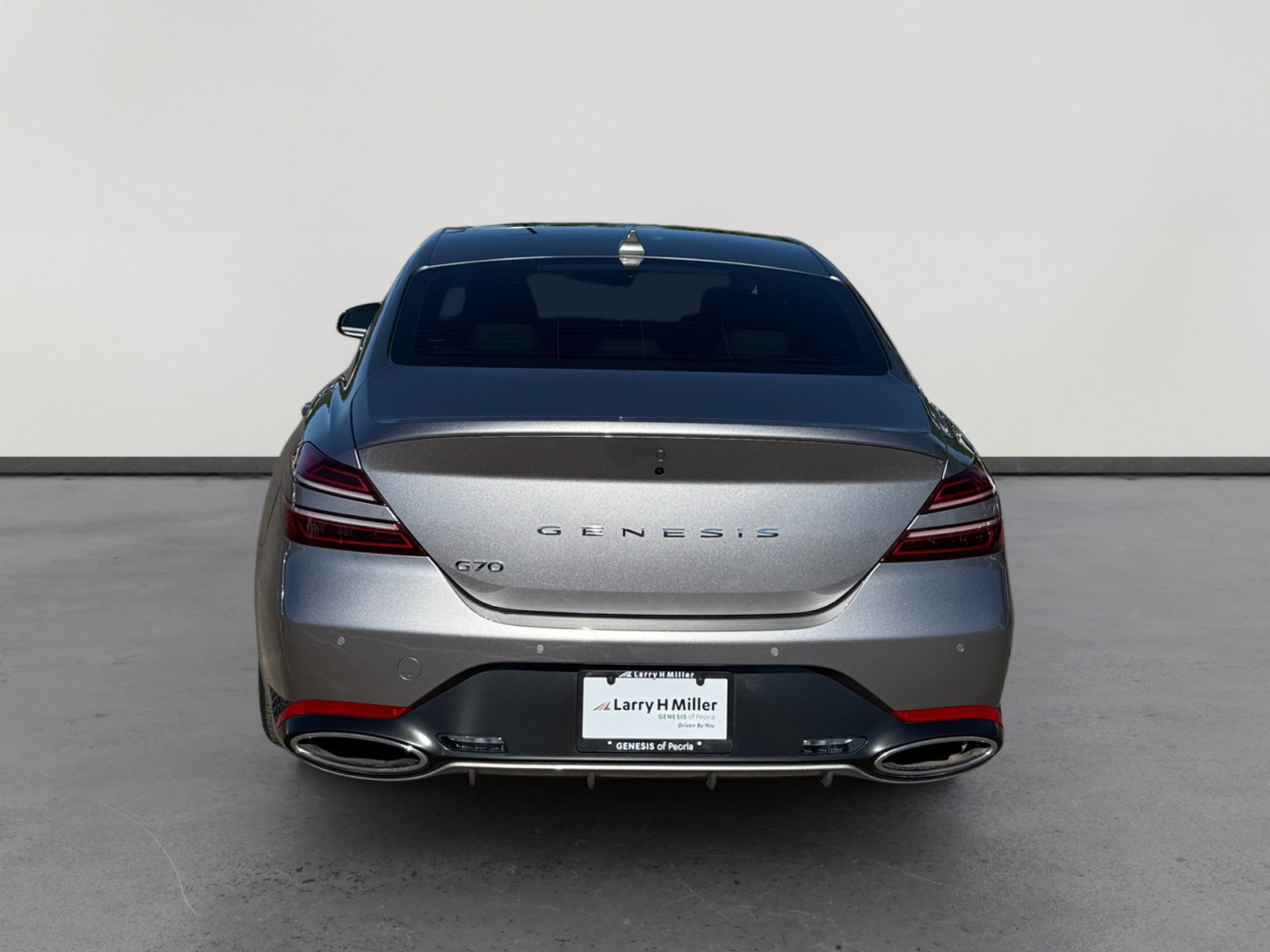 2025 Genesis G70 2.5T photo 4