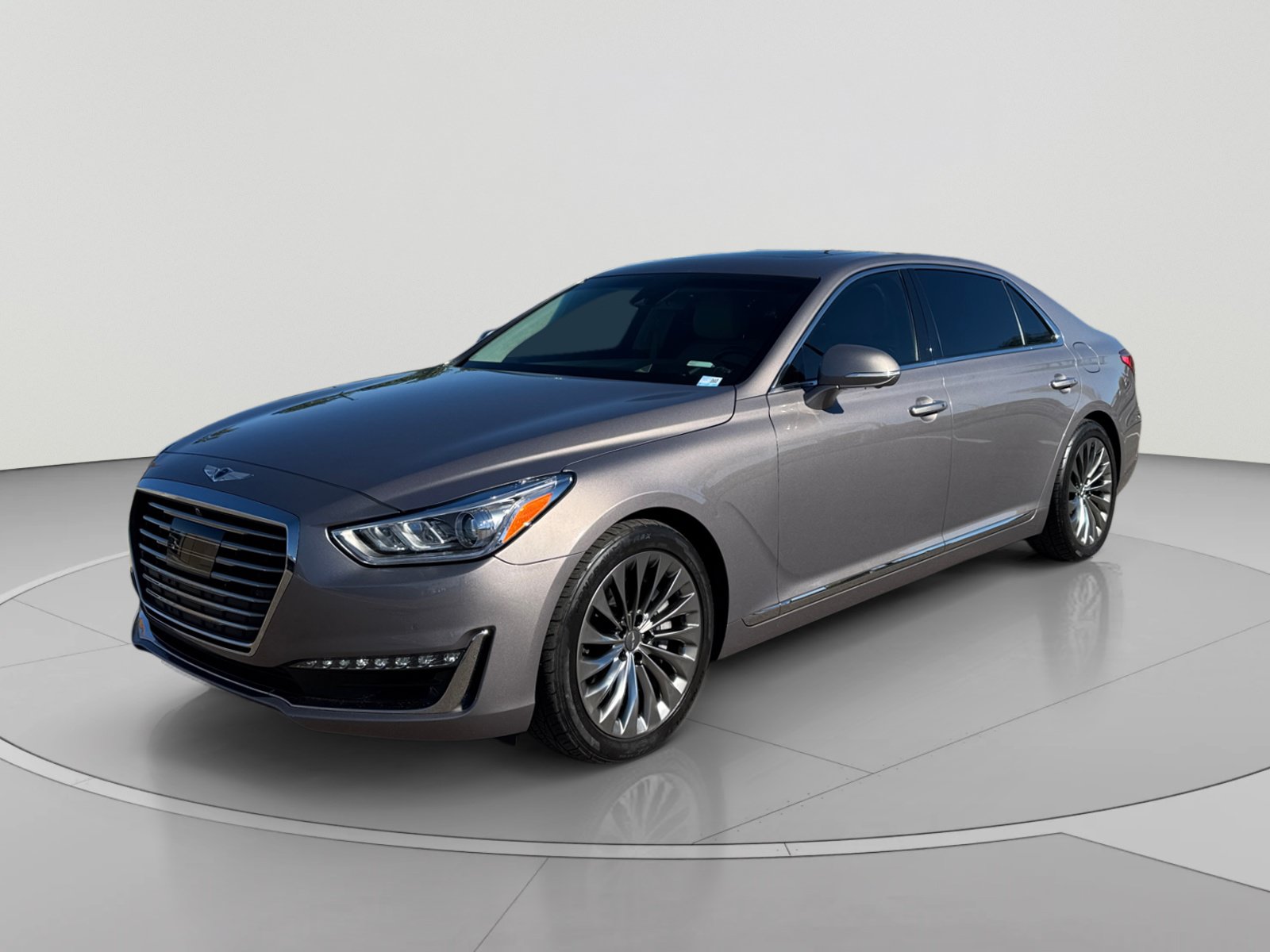  Genesis G90