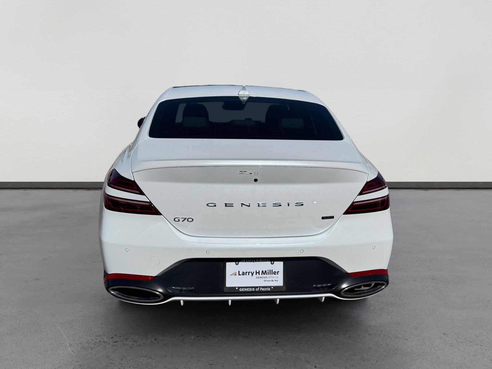 2025 Genesis G70 3.3T Sport Advanced photo 4