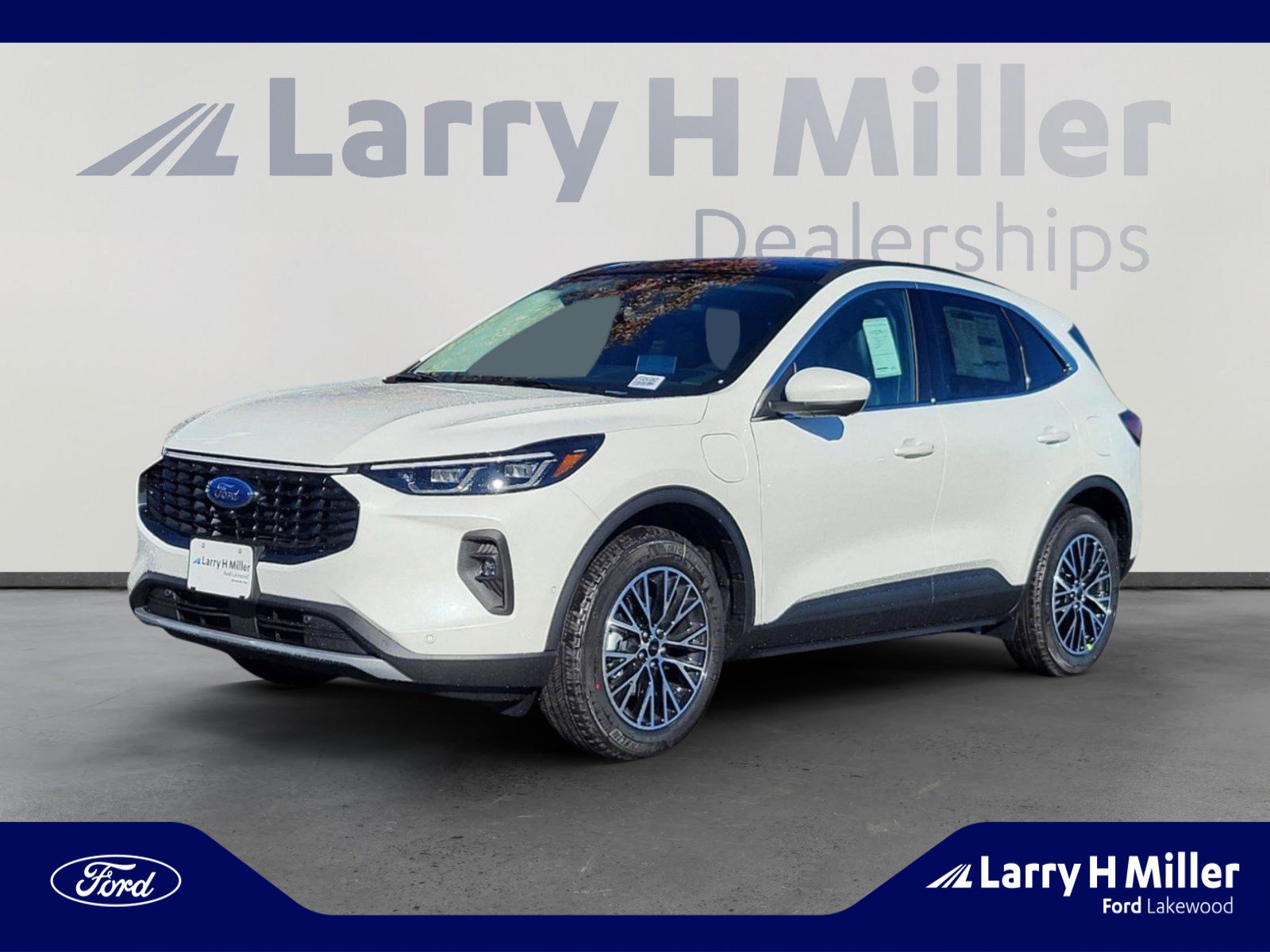 2024 Ford Escape PHEV's photo