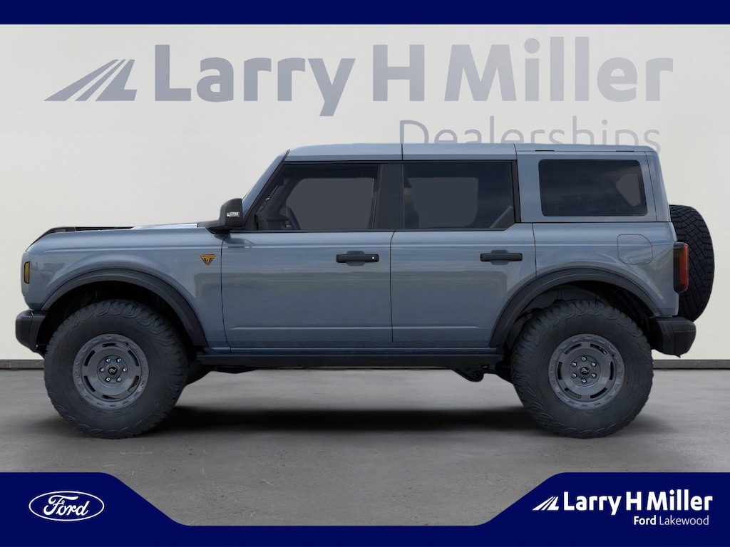 New 2025 Ford Bronco Badlands SUV