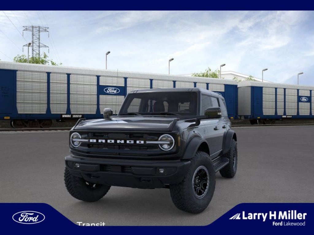 New 2025 Ford Bronco Outer Banks SUV
