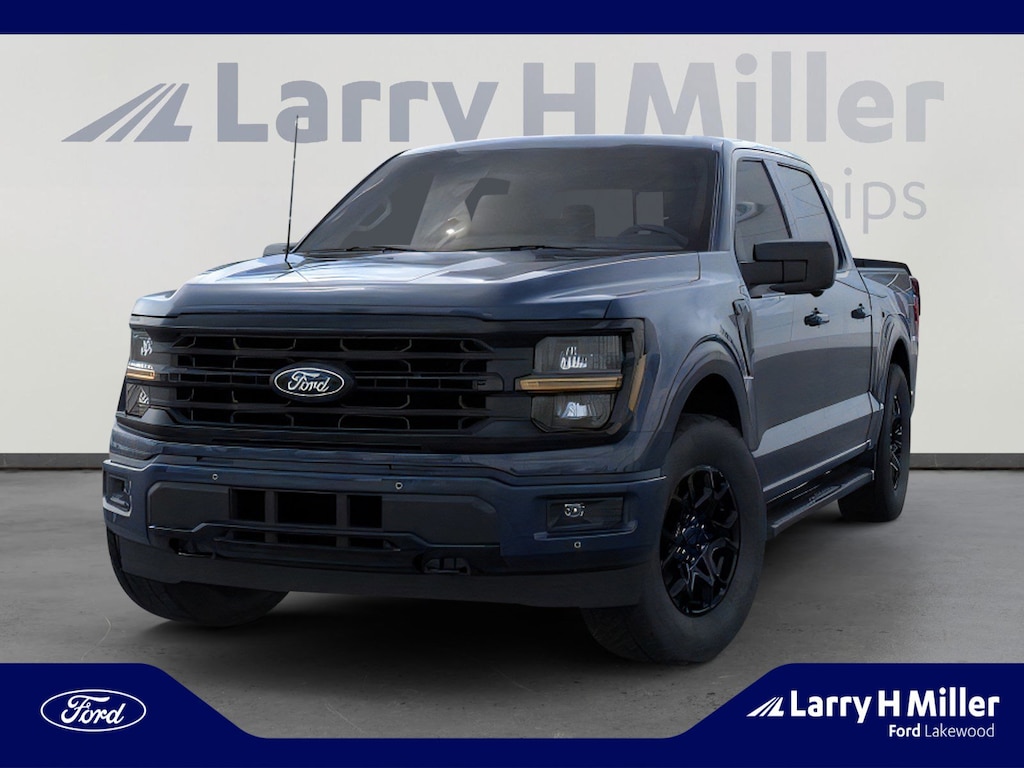 New 2025 Ford F-150 XLT Truck SuperCrew Cab