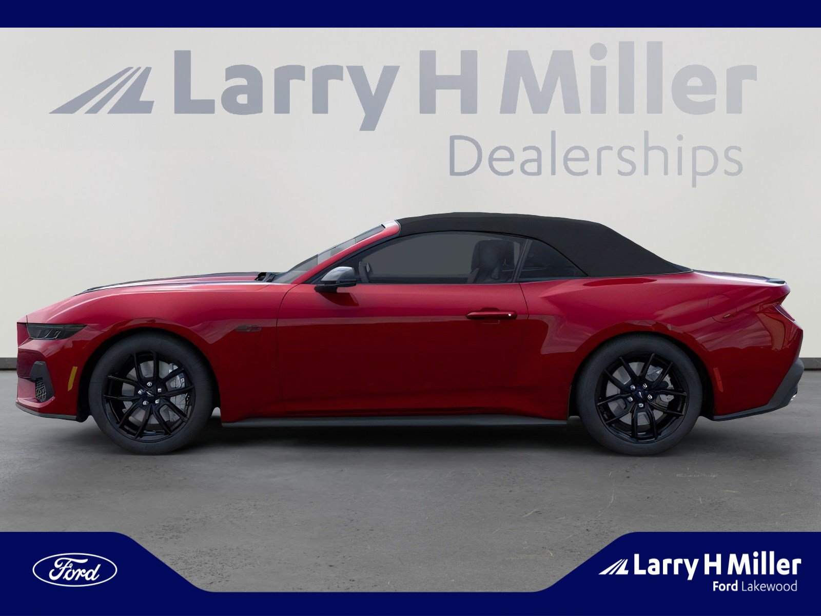 2025 Ford Mustang GT Premium Convertible photo 3