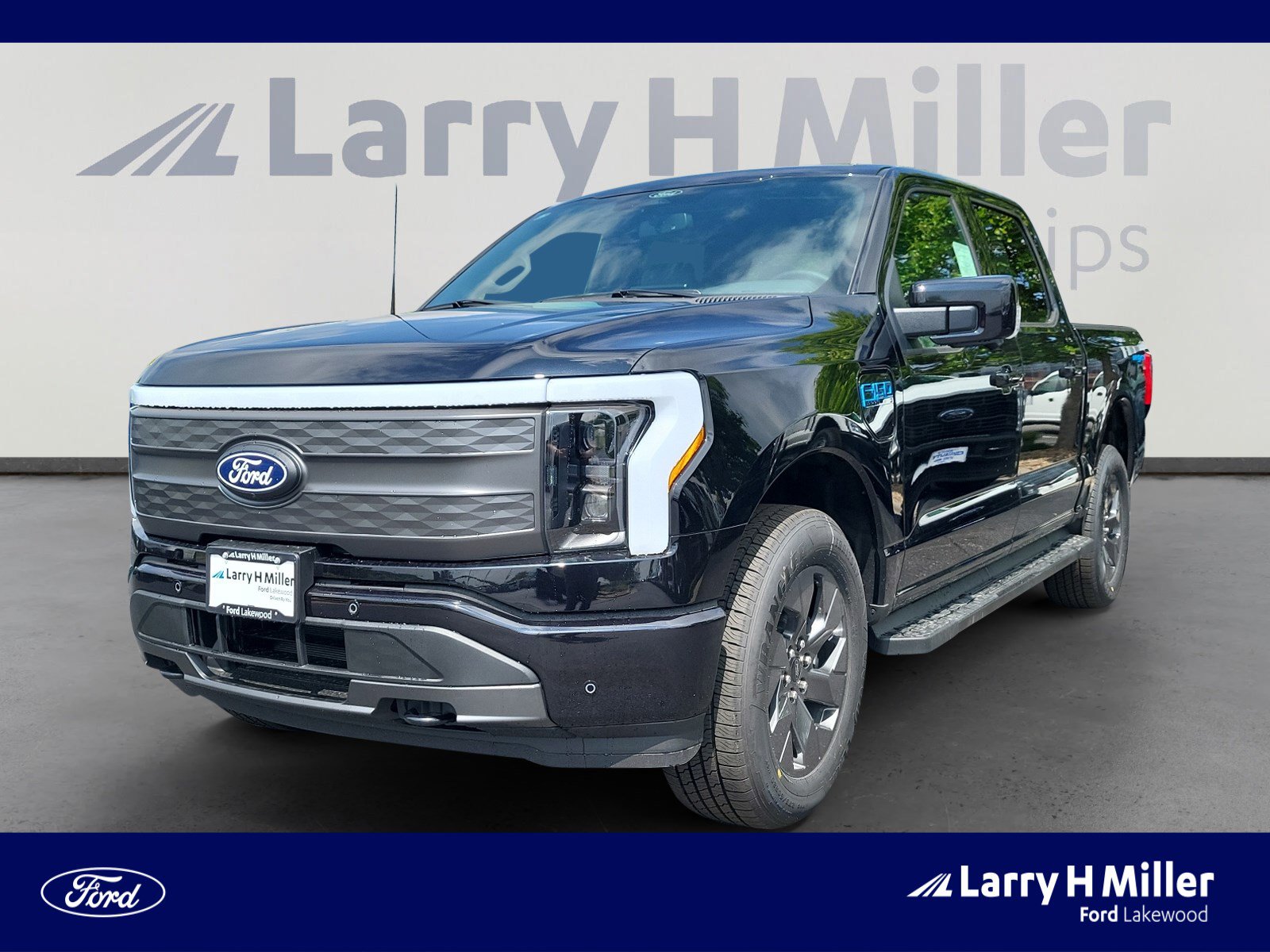 2025 Ford F-150 Lightning Lariat's photo