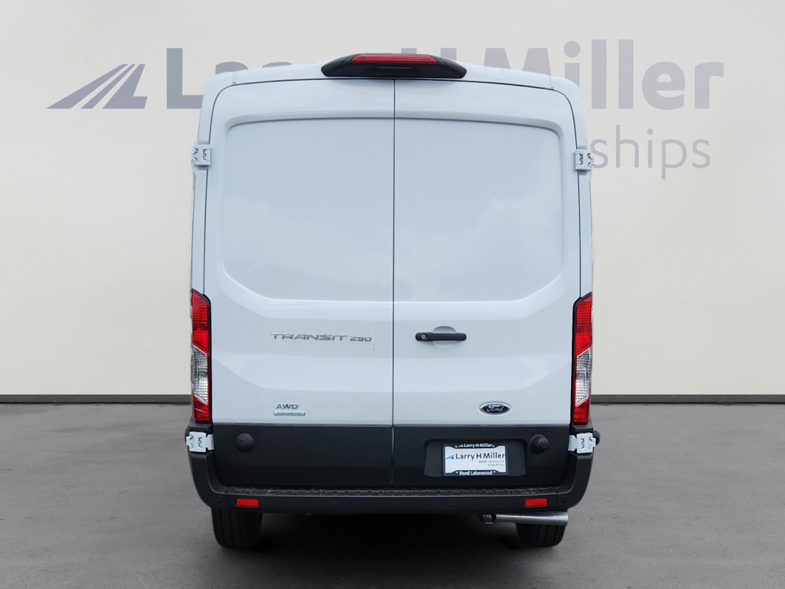 2025 Ford Transit Cargo Van photo 3